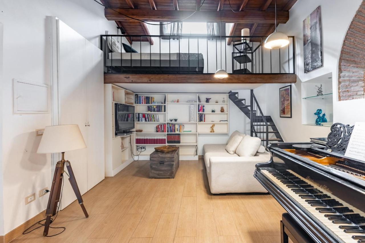 Musician Apartment Colosseo With Piano روما المظهر الخارجي الصورة